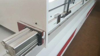 vacuum press machine